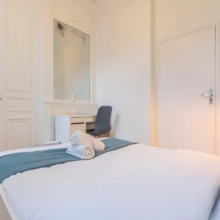 아파트 3 Bedroom Duplex Apartment, Center *