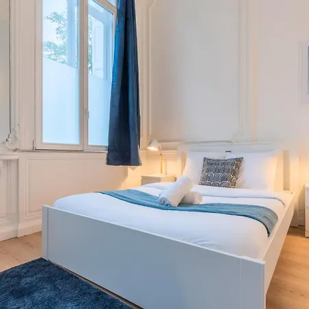 3 Bedroom Duplex Apartment, Center Apartment Lille