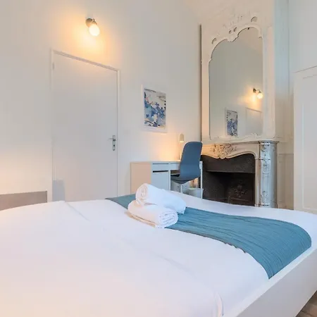 Apartment 3 Bedroom Duplex Apartment, Center Lille